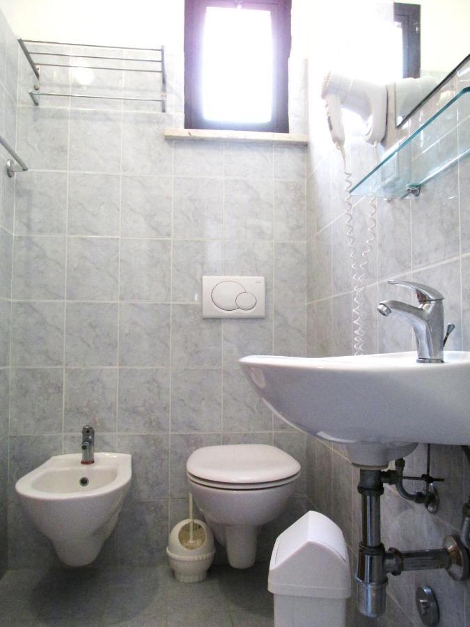 Hotel Zenith Римини Экстерьер фото